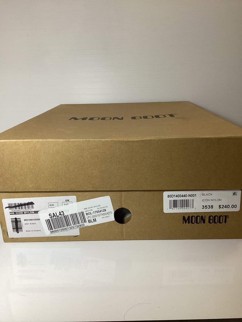Moon Boot Black Snow Boots - Picture 11 of 13
